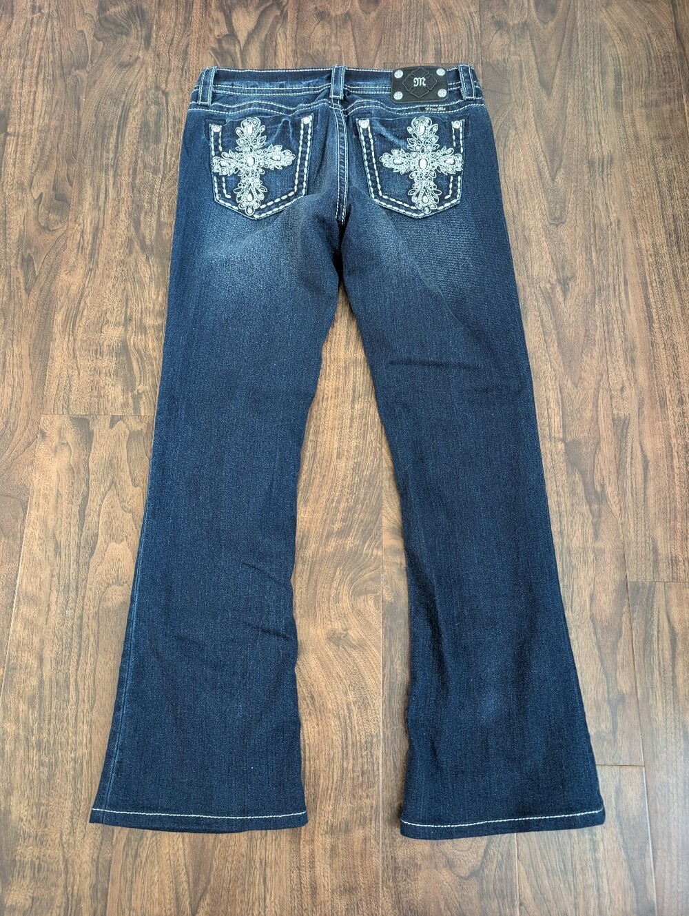 Miss Me 31 Midrise Dark Blue Embellished Bootcut Jeans Womens Rhinestone